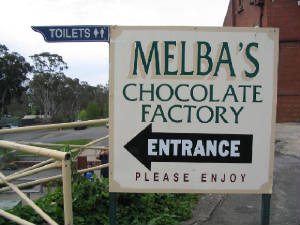 melbas_sign.jpg